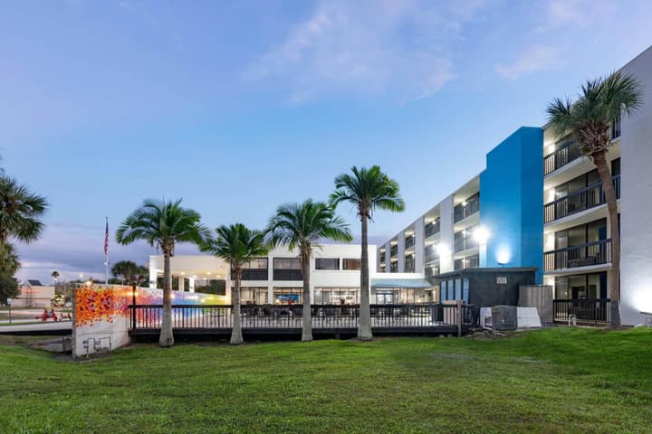 Hotel Monreale Express International Drive Orlando