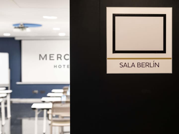Mercure Bilbao Jardines De Albia