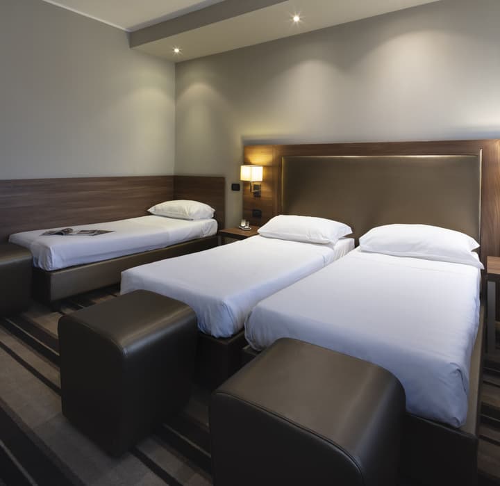 Smart Hotel Holiday