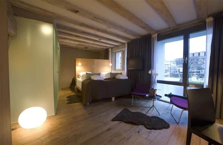 Hotel Brosundet