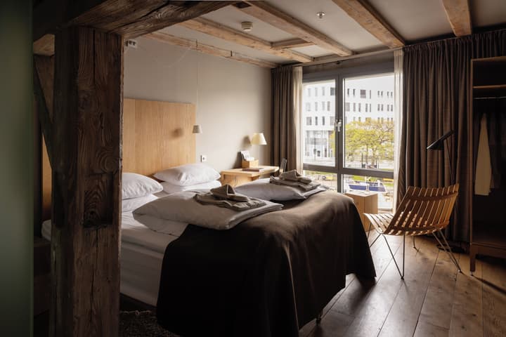 Hotel Brosundet