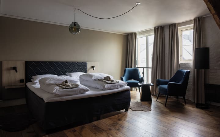 Hotel Brosundet