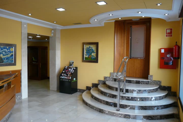 Hotel IDH Angel