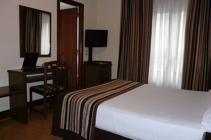 Hotel IDH Angel