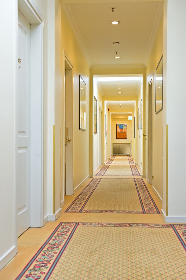 My City Hotel