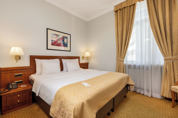 My City Hotel
