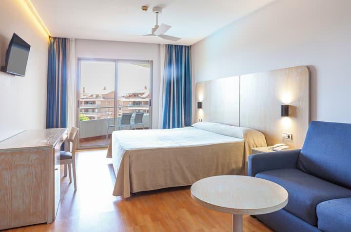 Hotel AGH Canet