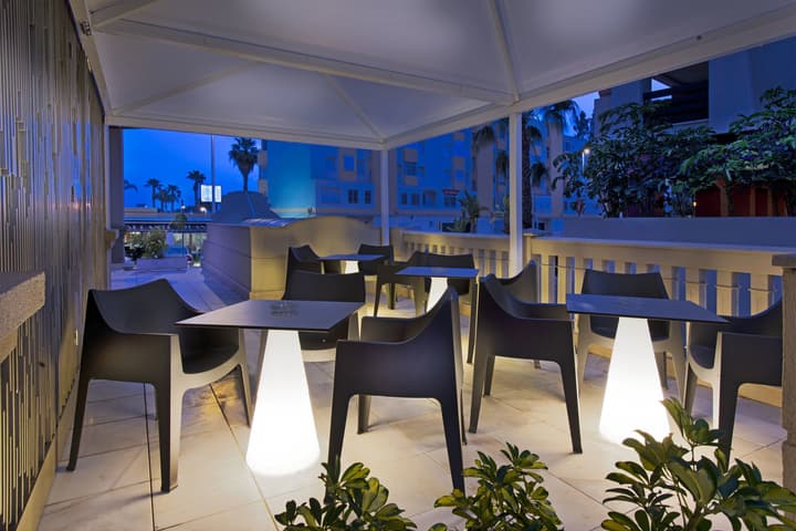 Elba Motril Beach & Business Resort