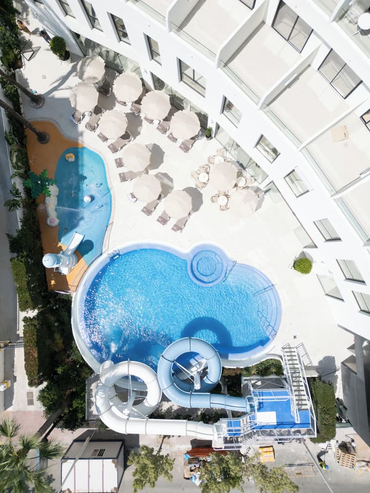 Hotel RH Arena By Hoteles RH