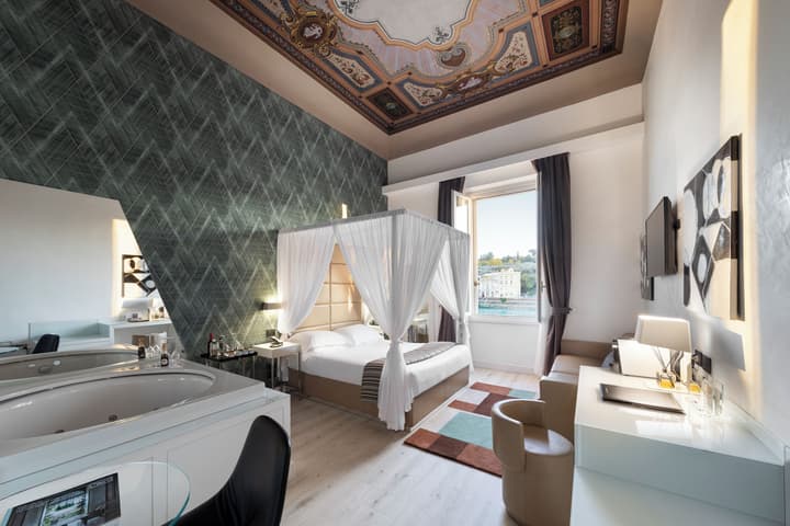 LHP Hotel River & SPA