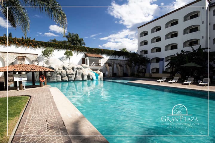 Gran Plaza Hotel & Convention Center
