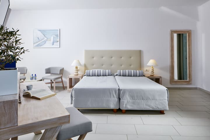 Aegean Plaza Hotel