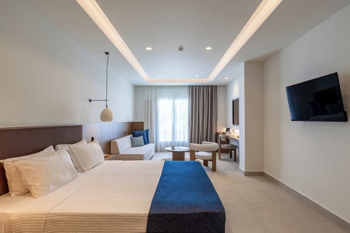 Aegean Plaza Hotel