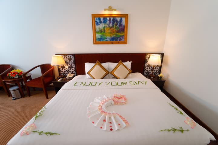 Century Riverside Hotel Hue