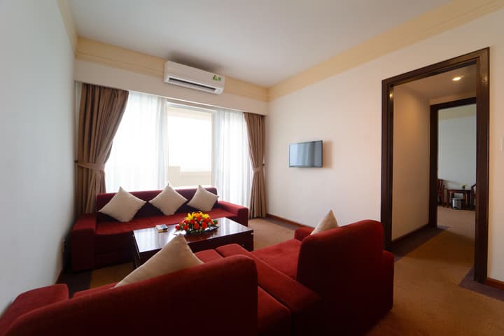 Century Riverside Hotel Hue
