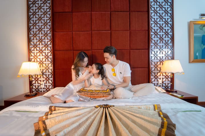 Century Riverside Hotel Hue