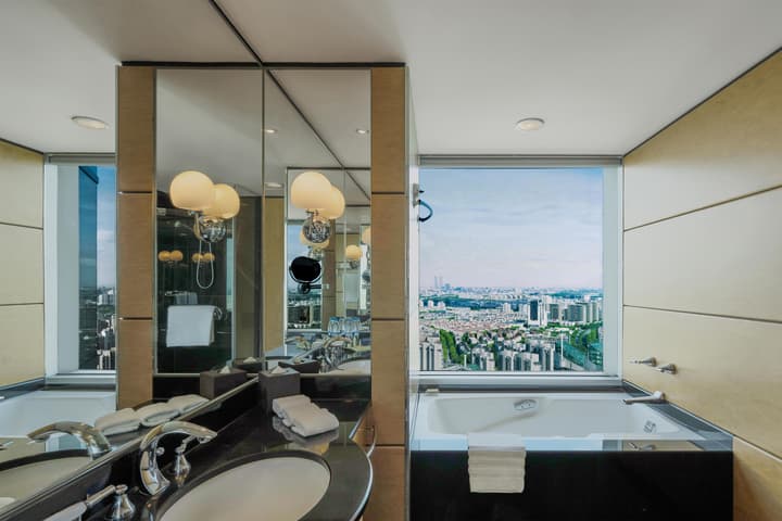 DoubleTree by Hilton Hotel Shanghai - Pudong