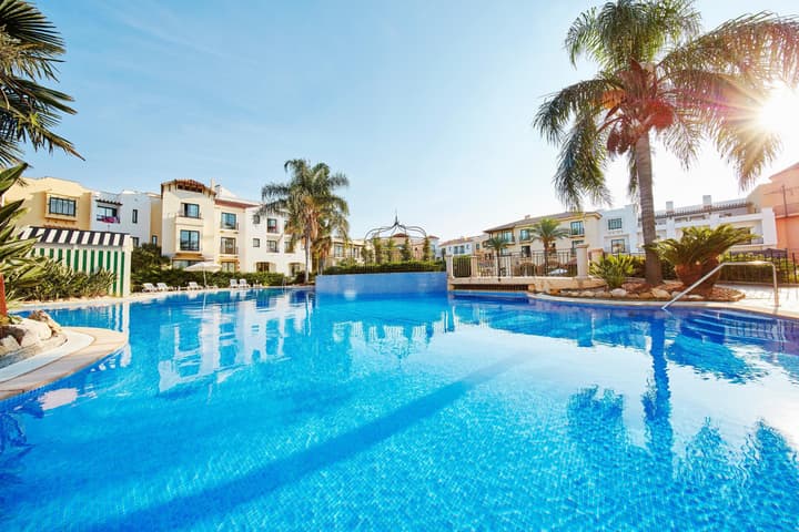 Hotel PortAventura - Includes unlimited access to PortAventura Park & 1 day access to Ferrari Land
