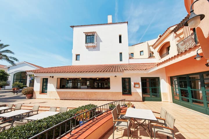 Hotel PortAventura - Includes unlimited access to PortAventura Park & 1 day access to Ferrari Land