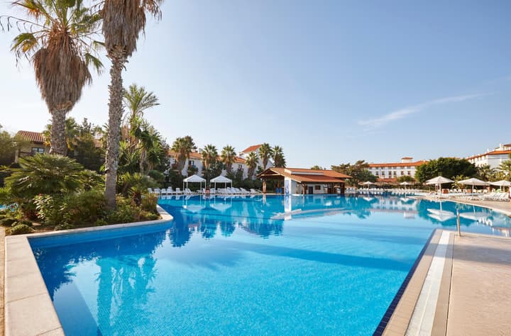PortAventura Hotel El Paso - Includes unlimited access to PortAventura Park & 1 day access to Ferrari Land