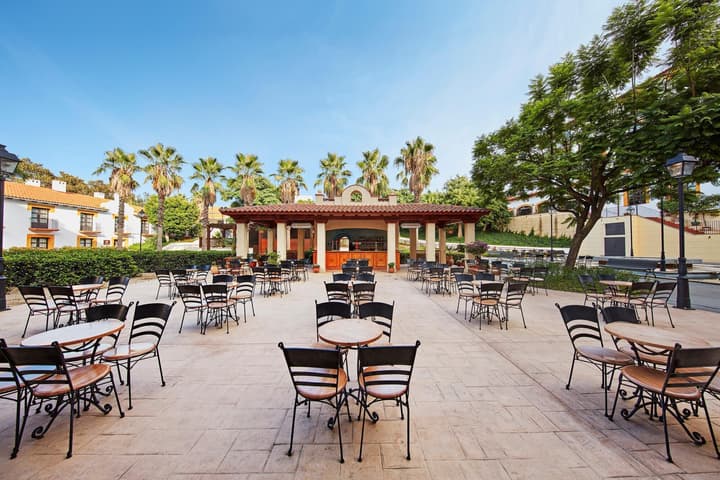 PortAventura Hotel El Paso - Includes unlimited access to PortAventura Park & 1 day access to Ferrari Land