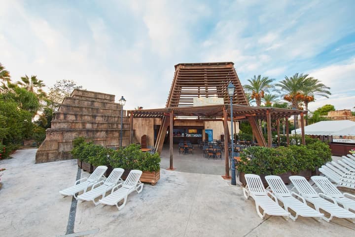 PortAventura Hotel El Paso - Includes unlimited access to PortAventura Park & 1 day access to Ferrari Land