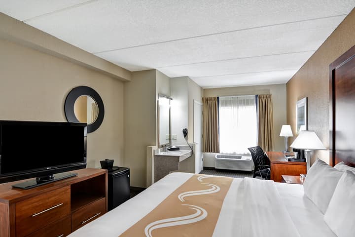 Quality Inn & Suites Heritage Park