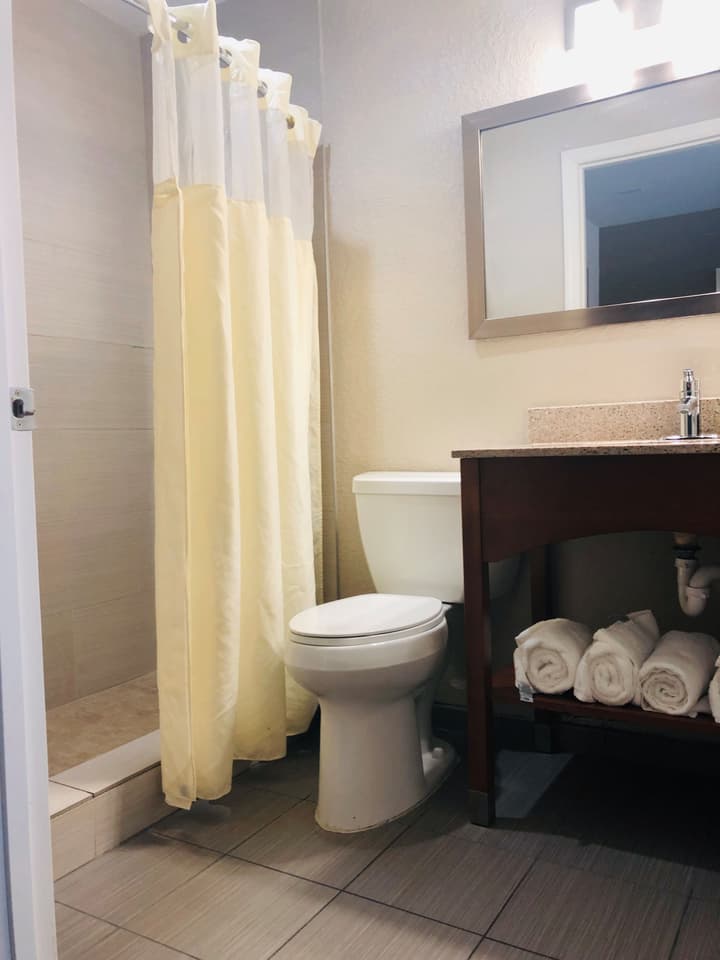 Quality Inn & Suites Heritage Park