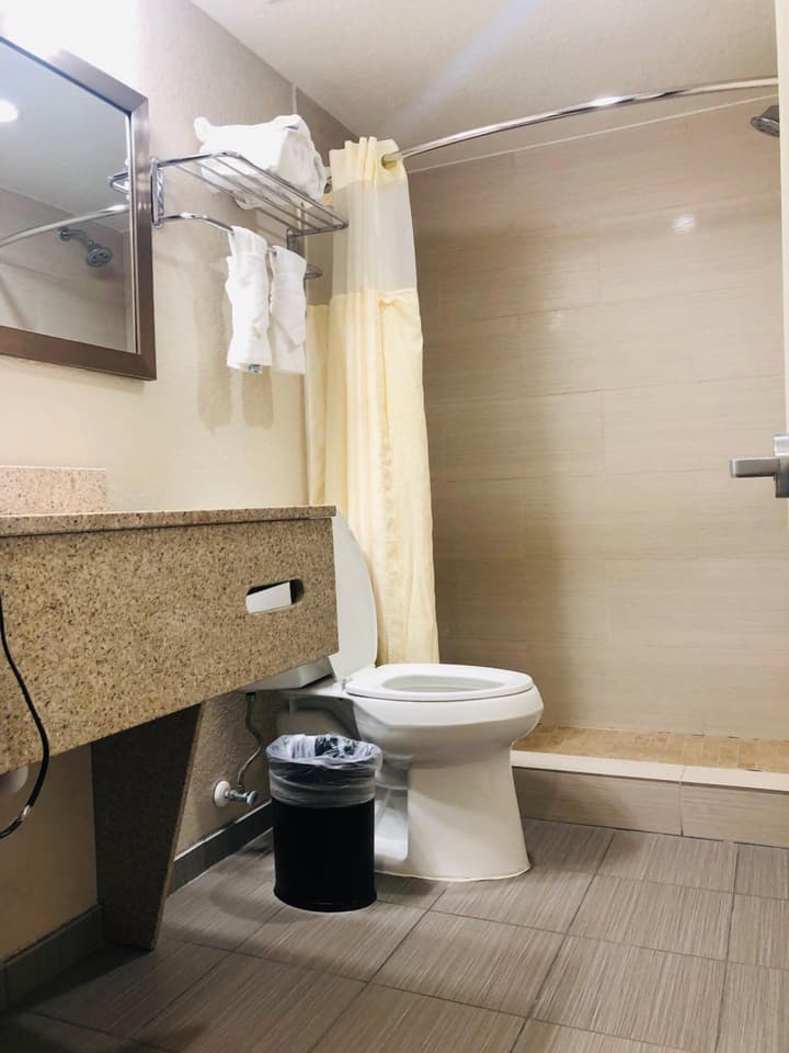 Quality Inn & Suites Heritage Park