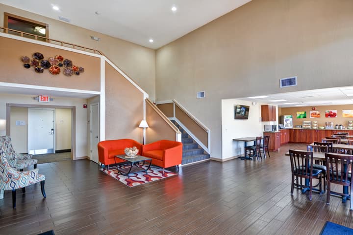 Quality Inn & Suites Heritage Park
