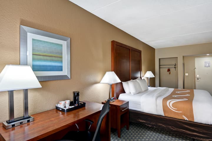Quality Inn & Suites Heritage Park