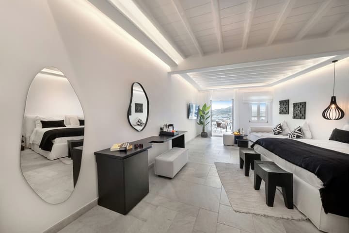 Deliades Mykonos