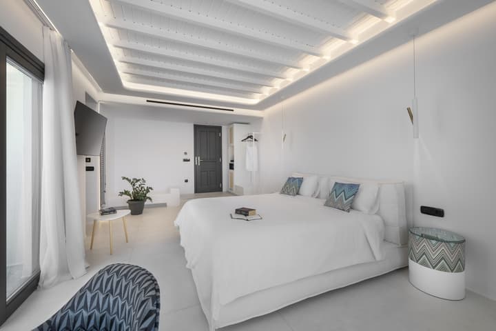 Deliades Mykonos