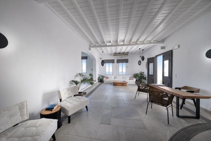 Deliades Mykonos