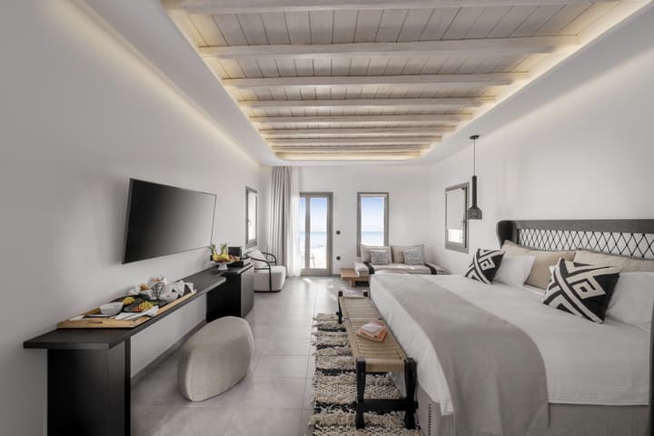 Deliades Mykonos