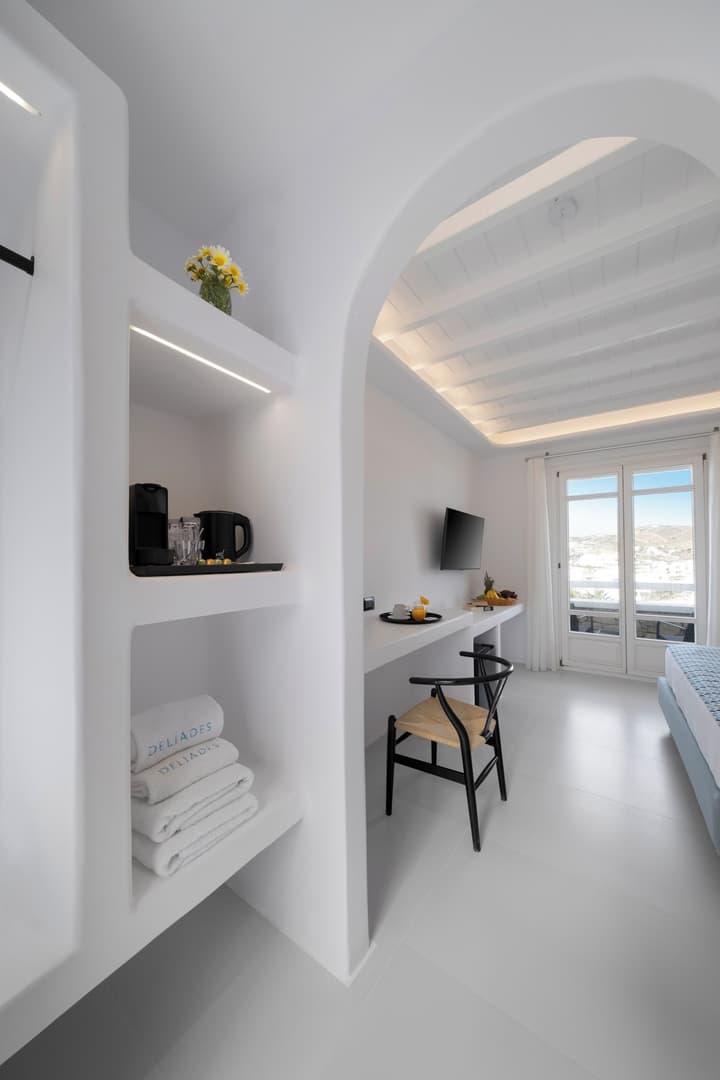 Deliades Mykonos
