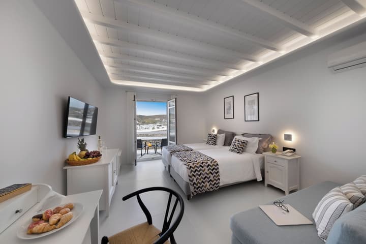 Deliades Mykonos