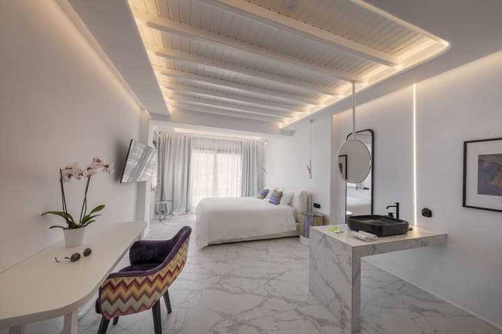 Deliades Mykonos