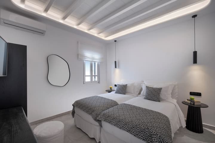 Deliades Mykonos
