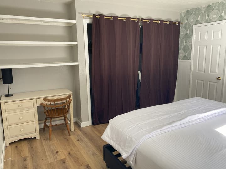 Cinnamon Bear Inn