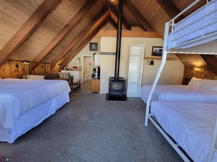Cinnamon Bear Inn