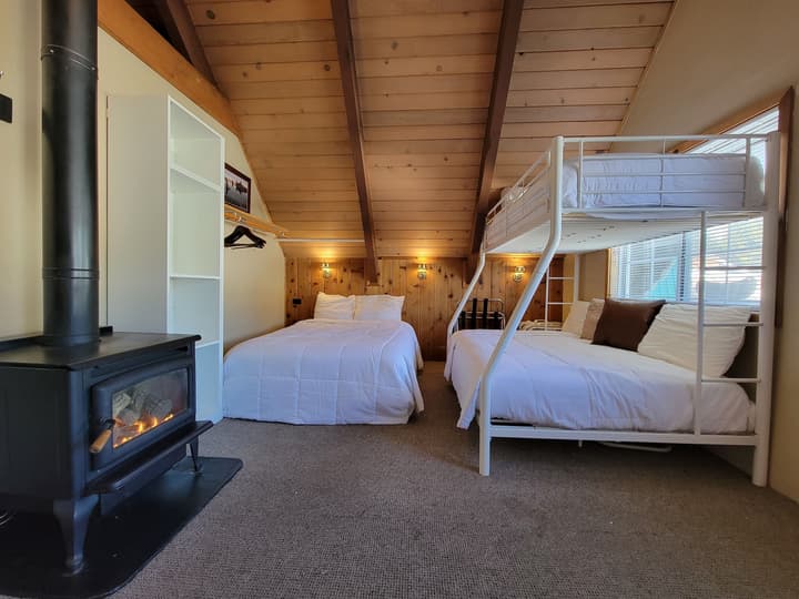 Cinnamon Bear Inn