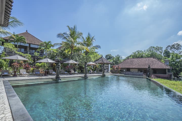 Cendana Resort & Spa