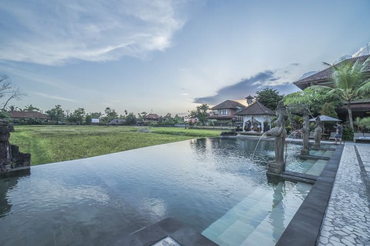 Cendana Resort & Spa