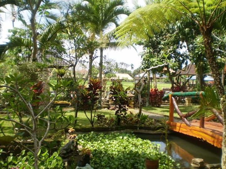 Cendana Resort & Spa
