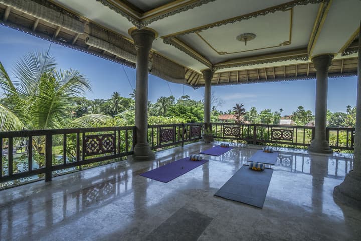 Cendana Resort & Spa