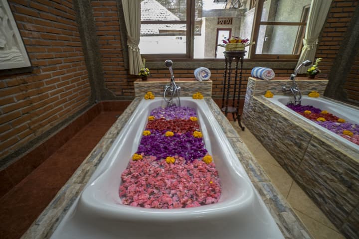 Cendana Resort & Spa