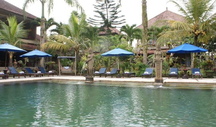 Cendana Resort & Spa