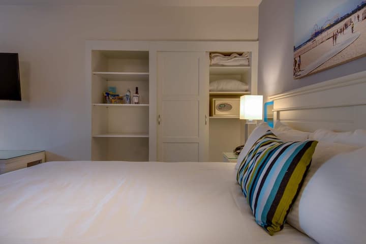 Bayside Hotel