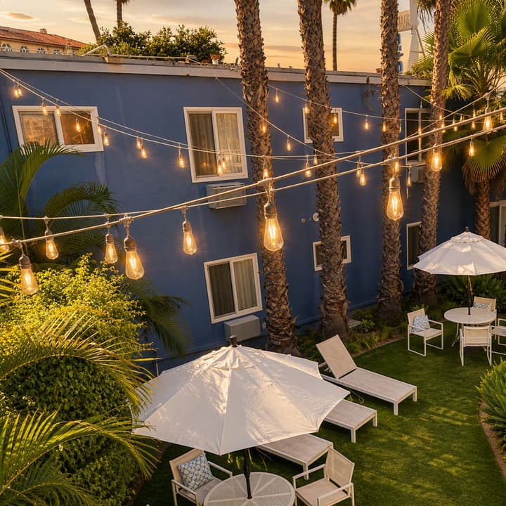 Bayside Hotel